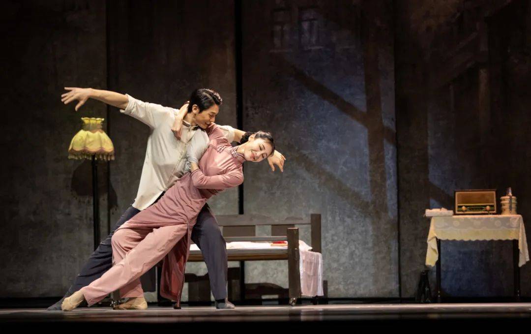 明日开票|《永不消逝的电波》,一部值得n刷的"天花板"舞剧