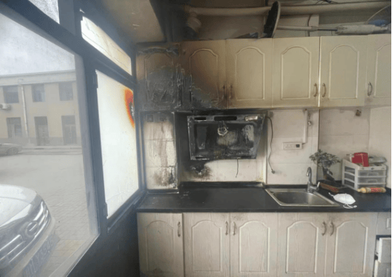 【火灾警示】又!又!又烧干锅!请注意厨房用火安全!