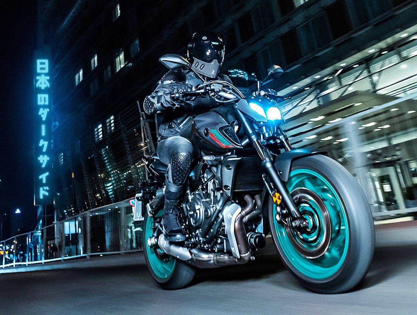 早在2006年雅马哈就曾在fjr1300大型跑旅车款上搭载过ycc-s系统;这次