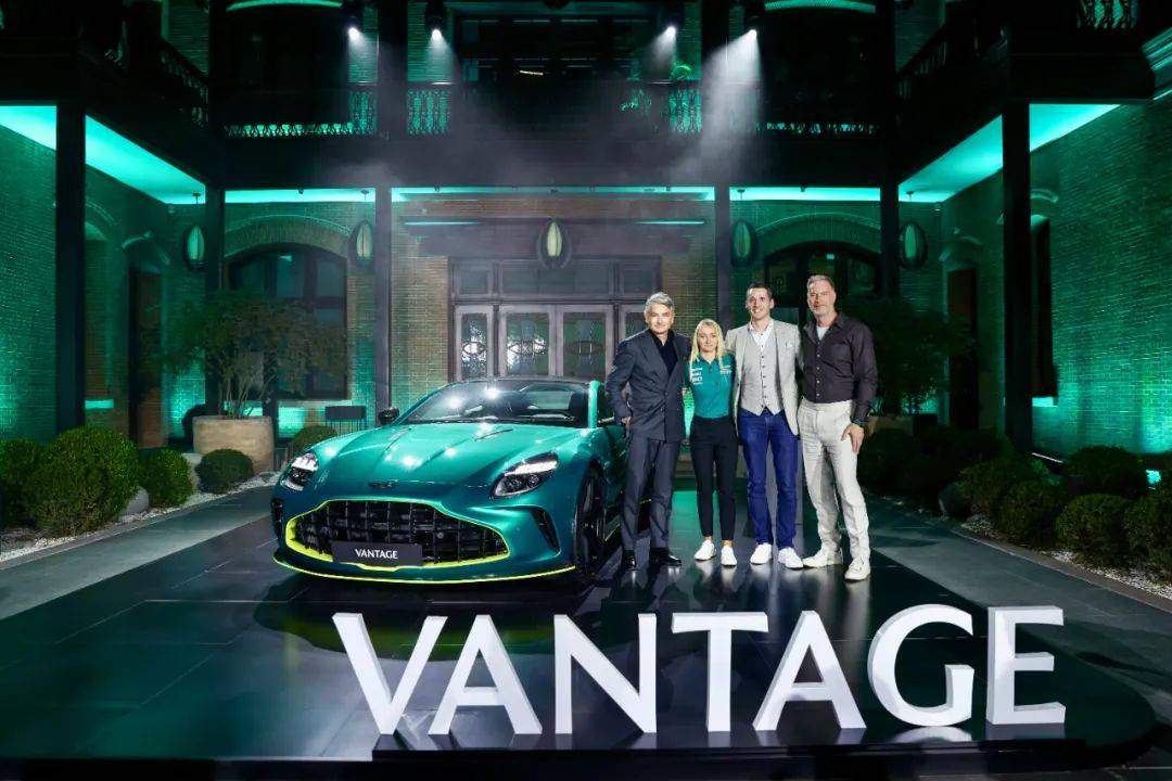 阿斯顿·马丁全球首席品牌官兼商务官马可·马蒂亚奇(marco mattiacci