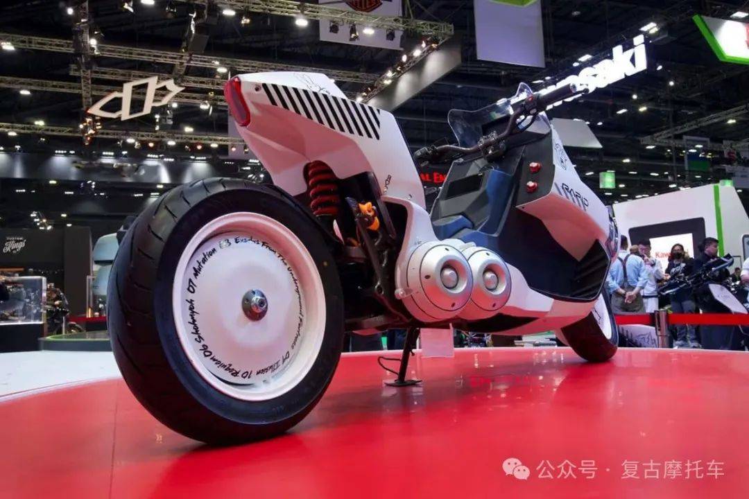 《阿基拉》中的摩托车走入现实世界