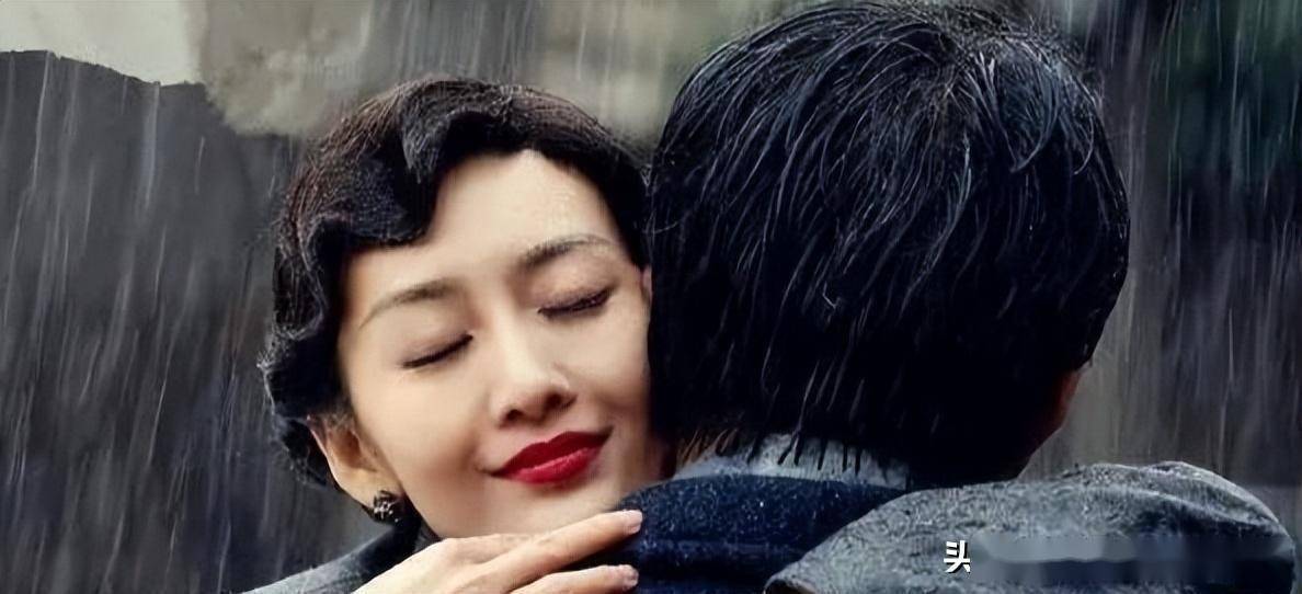 同样是演女特务,王鸥和杨幂一比,我才知道:什么是老天爷赏饭吃