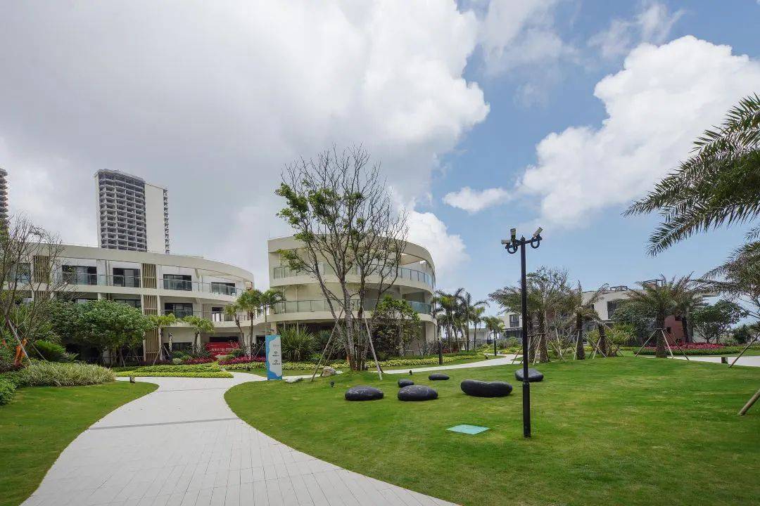 528元住惠州虹海湾高层主题海景房(19楼以上)观景大阳台,下楼即沙滩