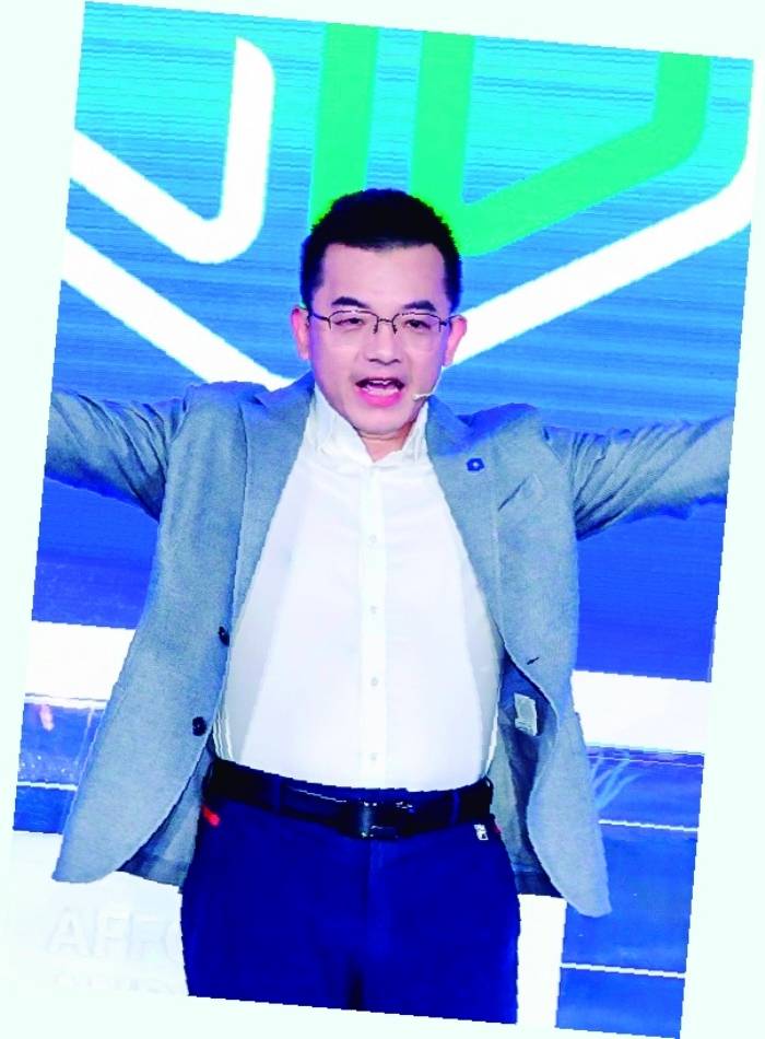 总裁问答 | 海辰储能总裁王鹏程:新能源"劈波斩浪" 储能护航不能"掉