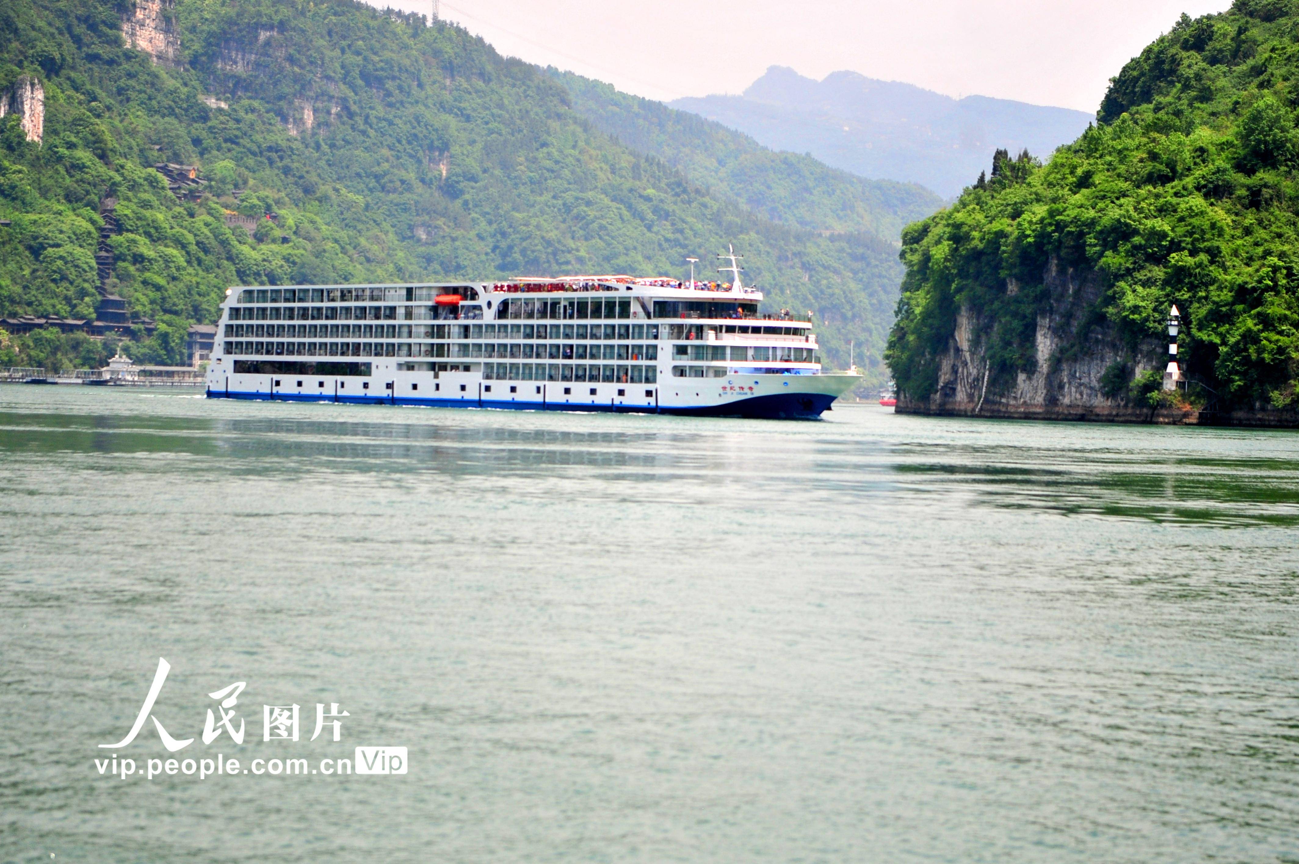 湖北宜昌:春日三峡旅游持续升温