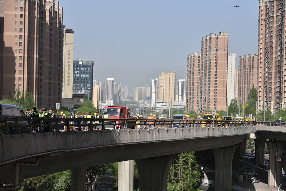 图话丨提升城市桥梁设施品质!太原市政工人大比武