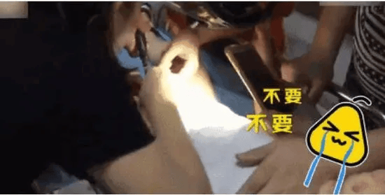 网红爆品竟成伤人利器!学校紧急通知:女生一律不准用!