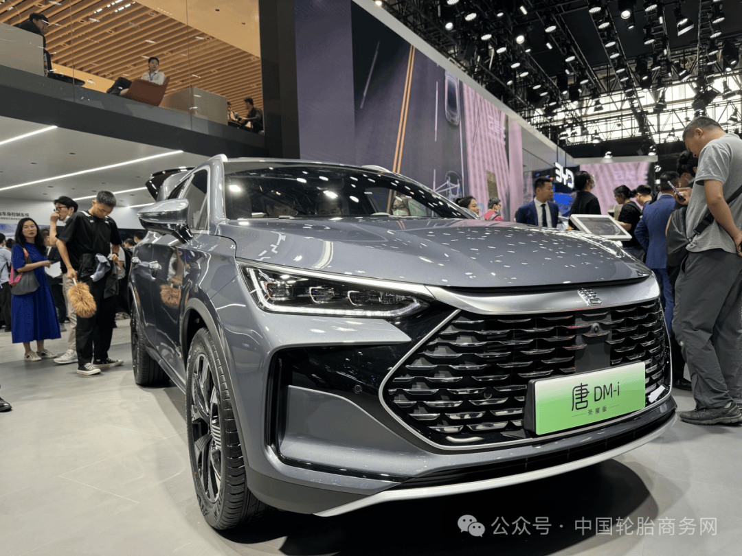 大众途观l pro搭载佳通驾控p10规格235/50 r19上汽大众途观l pro号称