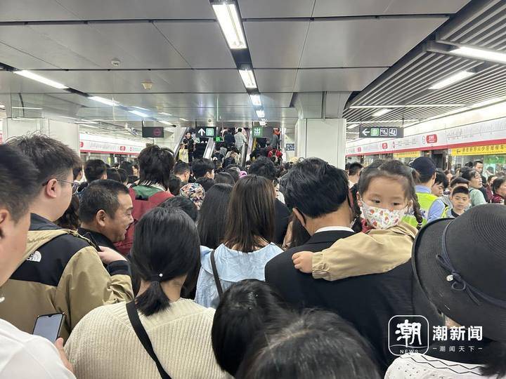 有人一下高铁直奔西湖边,龙翔桥地铁站已限流,杭港地铁发布紧急提醒