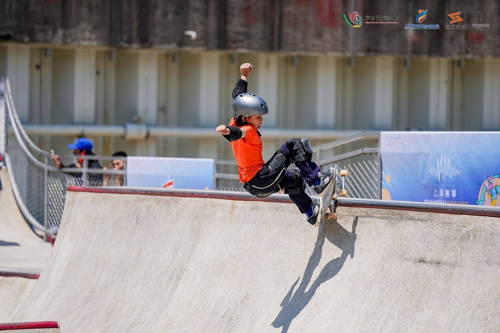为奥运会资格系列赛预热,中国青少年u系列滑板巡回赛上海站举行