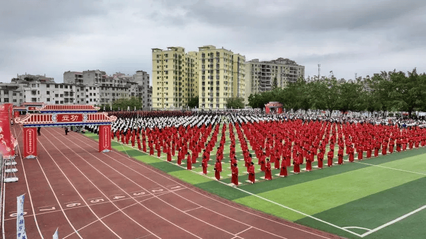 藤县藤州中学重点班图片