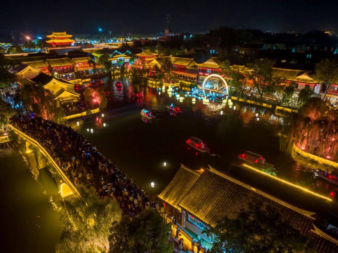 枣相见·榴美好 | "五一"假期爆火的台儿庄古城,夜景美的不像话!