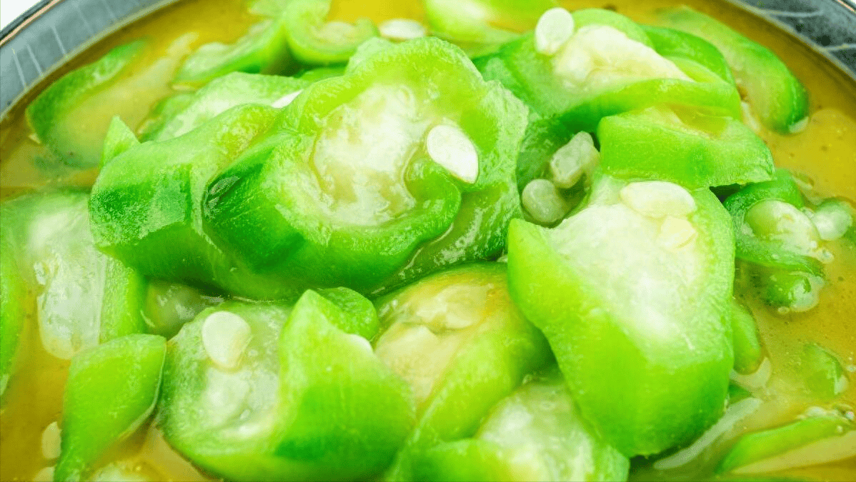 “夏吃瓜，中药不用抓”！这5种瓜要常吃，解暑补水，安稳度夏_备用_水分_苦瓜