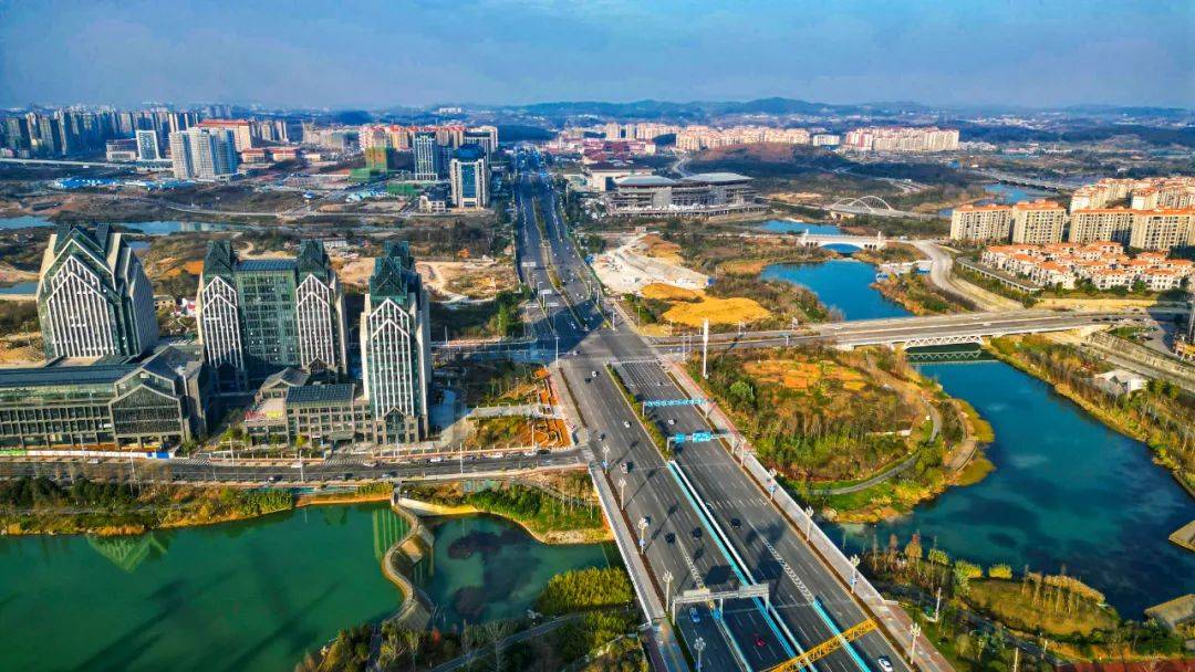 央媒看贵安丨新华社《经济参考报》聚焦贵州奋力让奔腾算力化为蓬勃