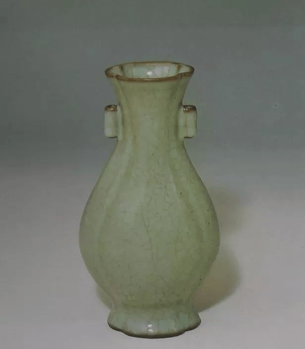 博物院古人制器师法自然,斗笠碗的造型就活像江南渔翁的斗笠,宋代时始