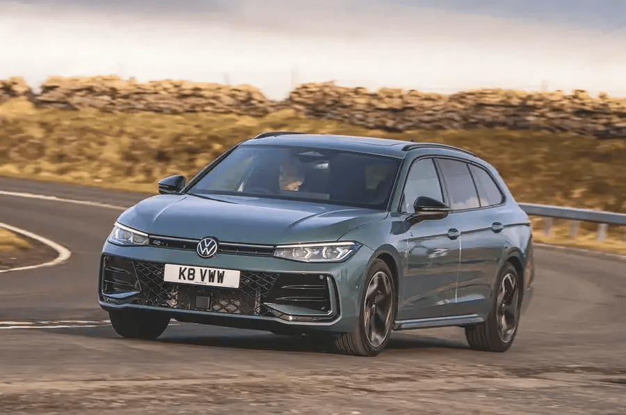 搭起走向纯电终极目标的桥梁,大众ceo称将继续开发插电混合动力汽车