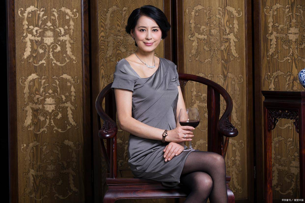 女人到中年,有3样最好的福相