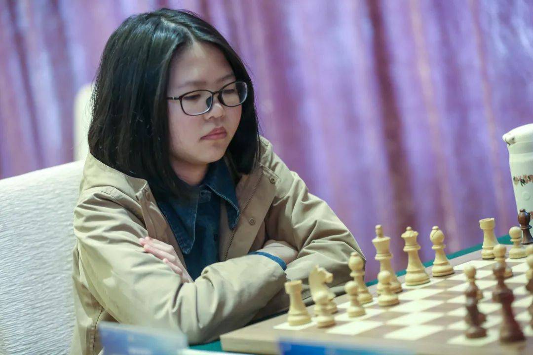 全国国际象棋锦标赛(个人甲组)战罢四轮 女子组榜首之争白热化