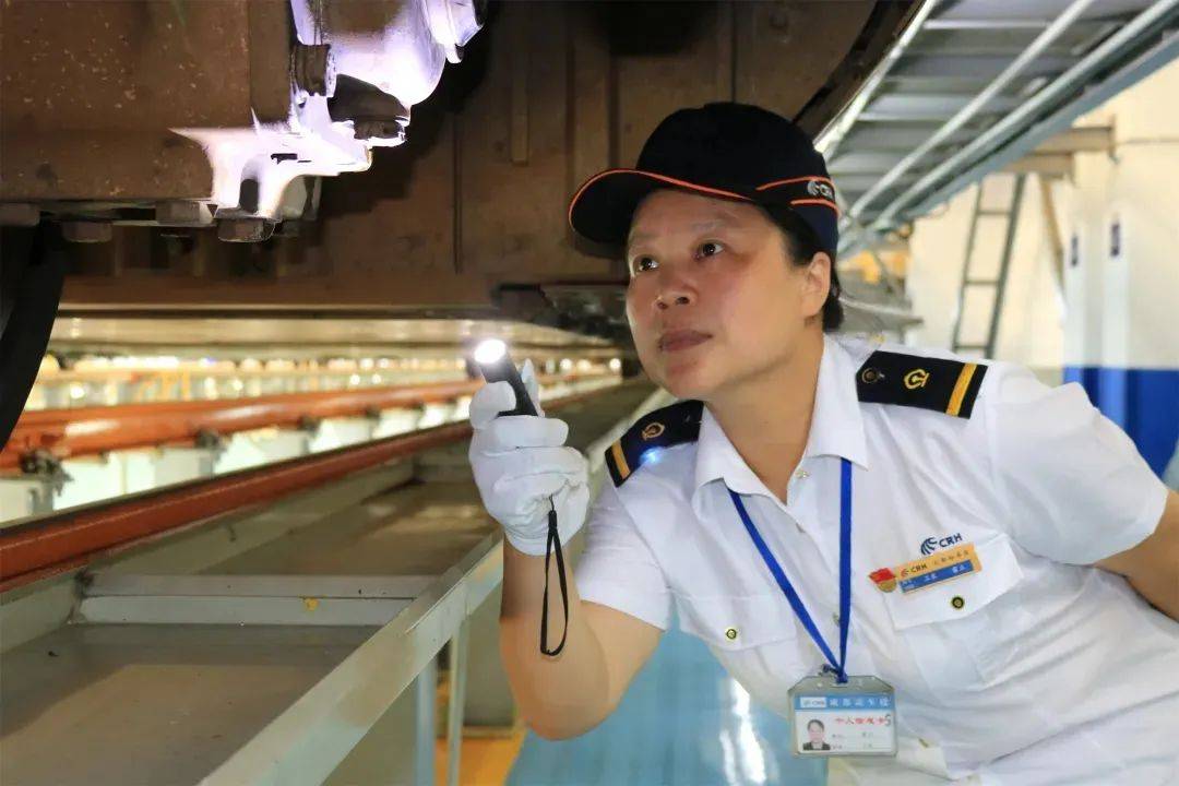 万中无一,她保障车辆安全运行