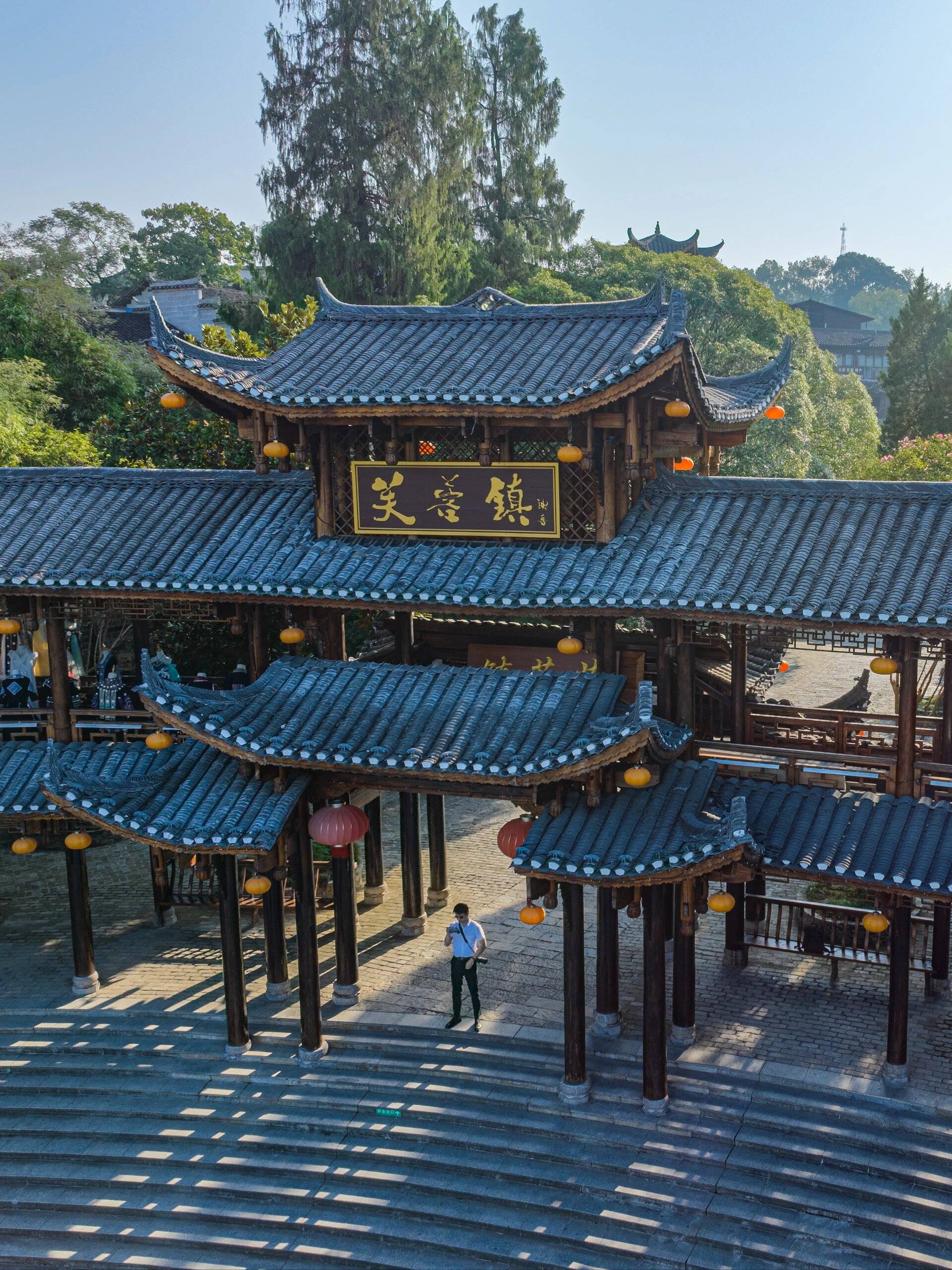 邛崃到张家界旅游报团价格,团费多少 ,5天4晚人均1000的攻略来啦