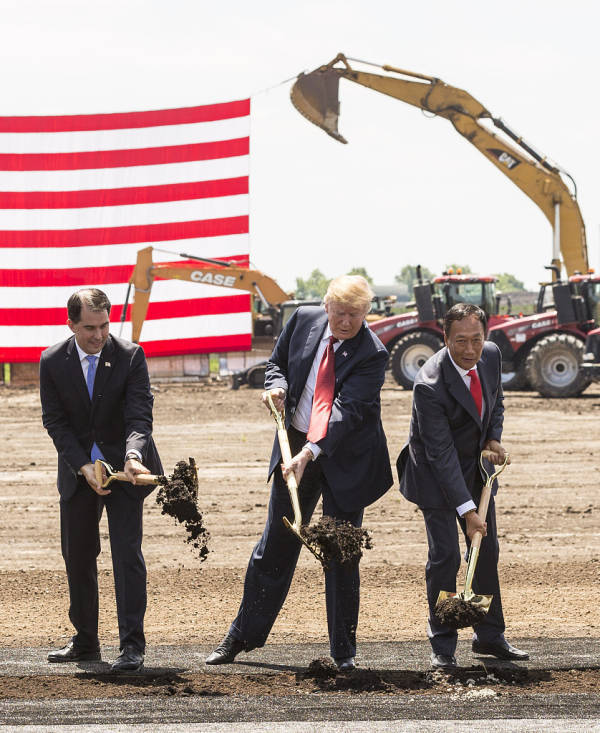 嘲讽:富士康美国建厂是场骗局,特朗普挖坑给自己跳_承诺_投资_拉辛