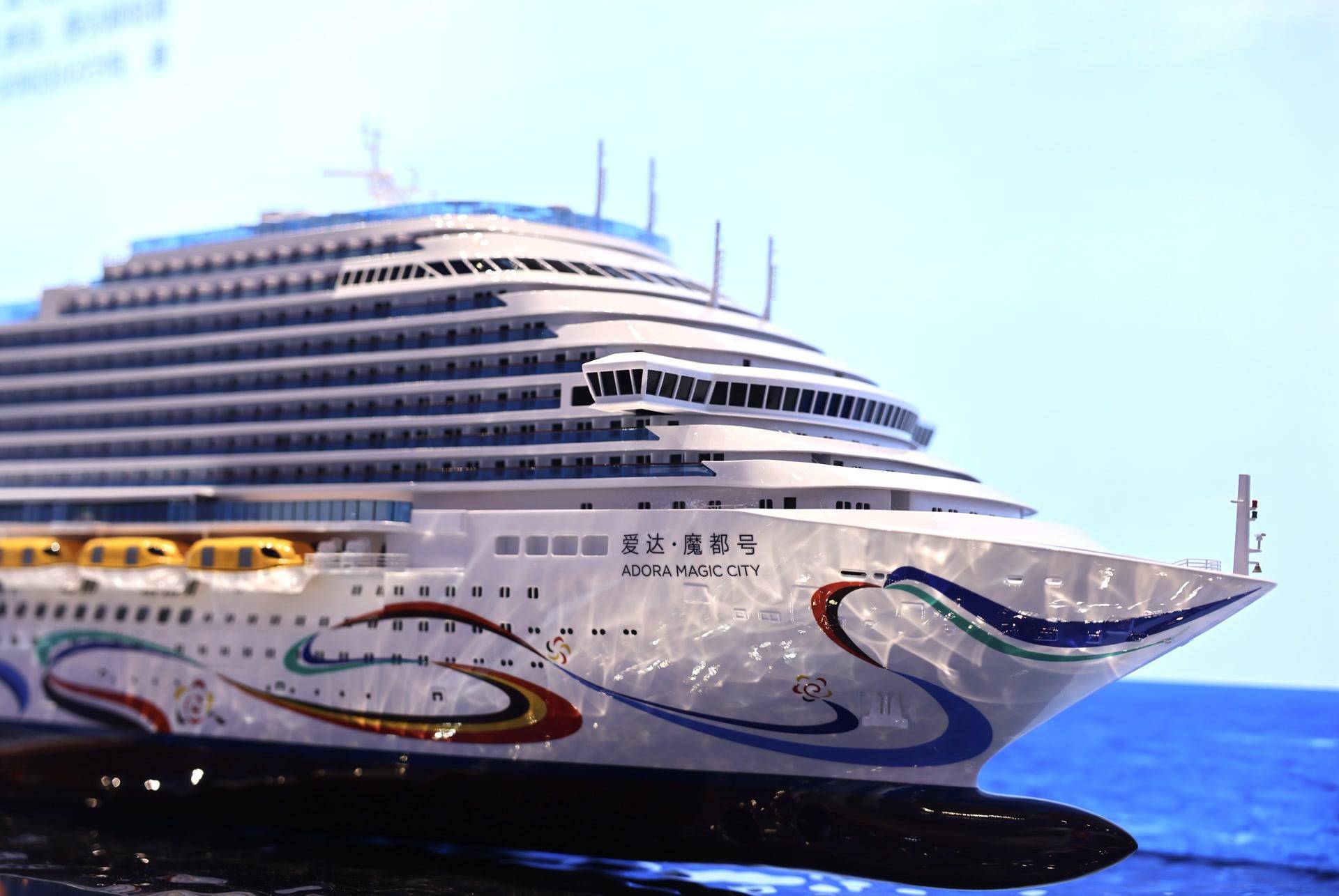 飞天下海又入地,中国品牌日活动上"大国重器"很硬核