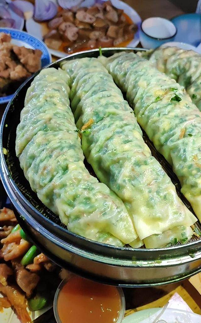 去河南旅游,看见一家人的早餐,明白了