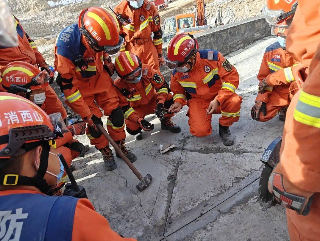 防灾减灾日| 乡宁消防举行地震灾害救援实战拉动演练