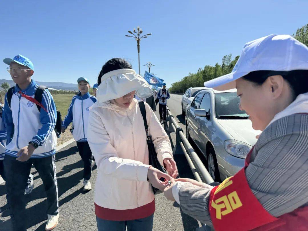 "初"心如磐 奋楫笃行 | 呼市一中初中部举行"青春