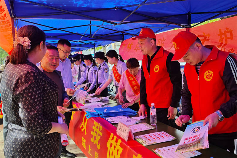 安徽颍上开展2024年全国防灾减灾日宣传活动