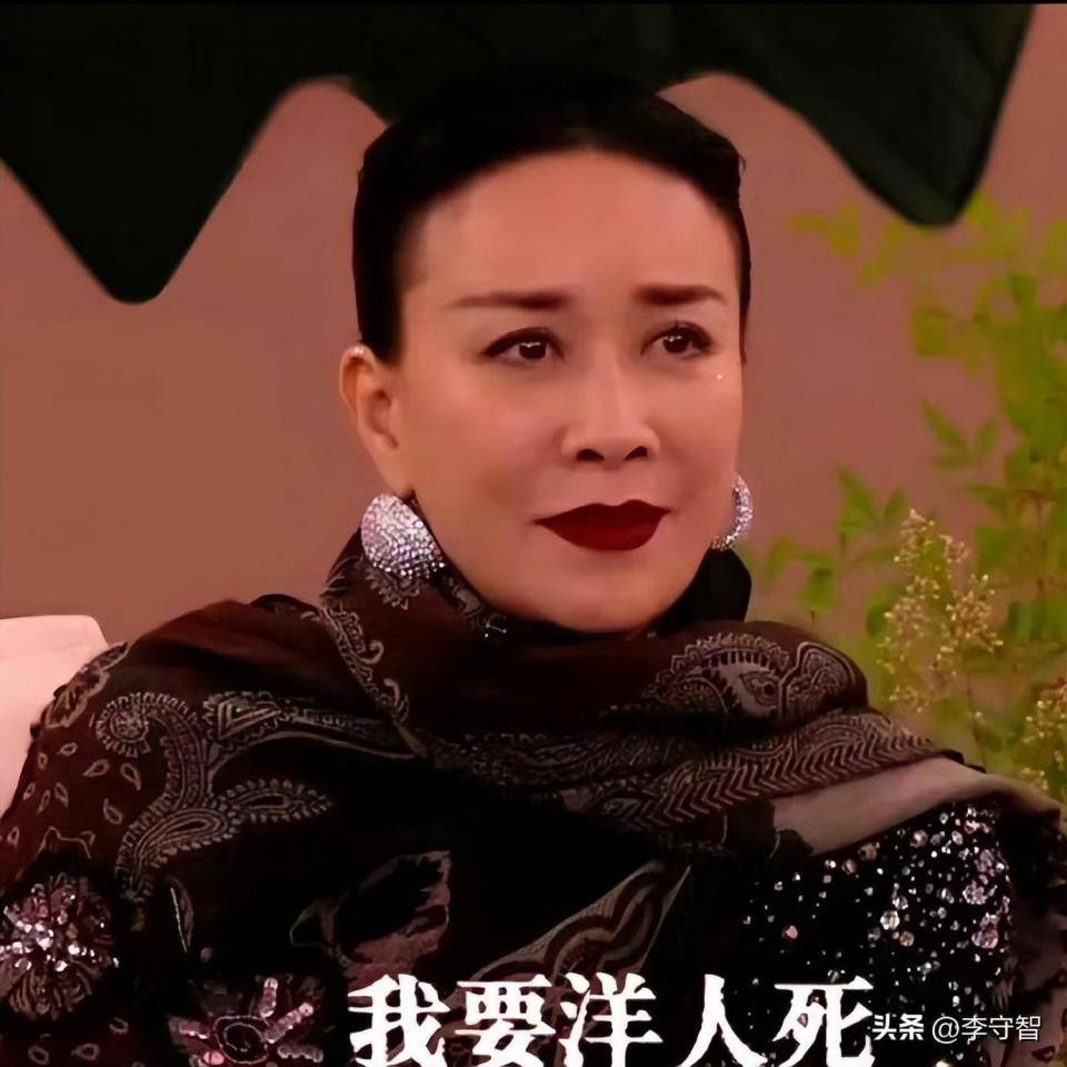 查看原图 78k另一方面,吃瓜群众看热闹不嫌事大,开始瞎操心.