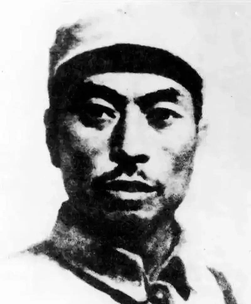 她以严谨,详实的语言为学员们讲述了杨靖宇将军的英勇事迹和崇高精神