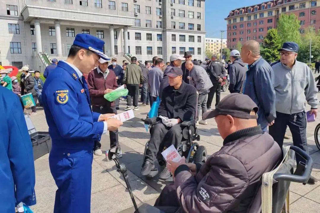 防灾减灾宣传周 || 鸡西市消防救援支队滴道大队开展"防灾减灾周"主题