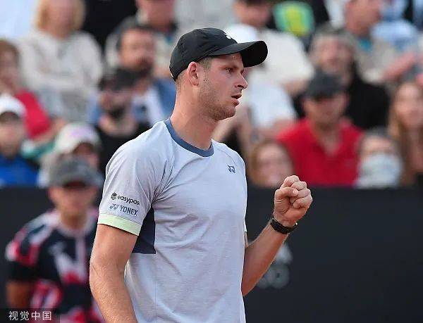 罗马站:郑钦文复仇大坂直美 梅总西西帕斯顺利晋级_比赛_种子_对阵