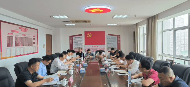 省安委会办公室副主任,省应急管理厅副厅长徐何