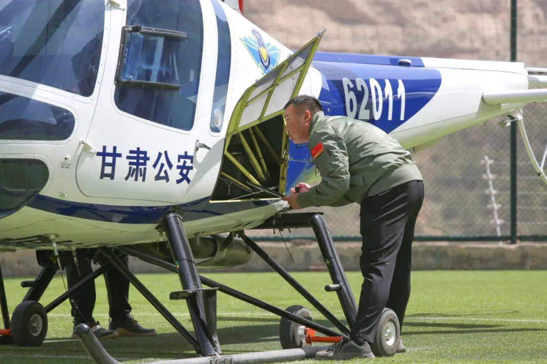 视觉丨春季实战练兵,锻造尖刀铁军!兰州公安特警的"士兵突击"