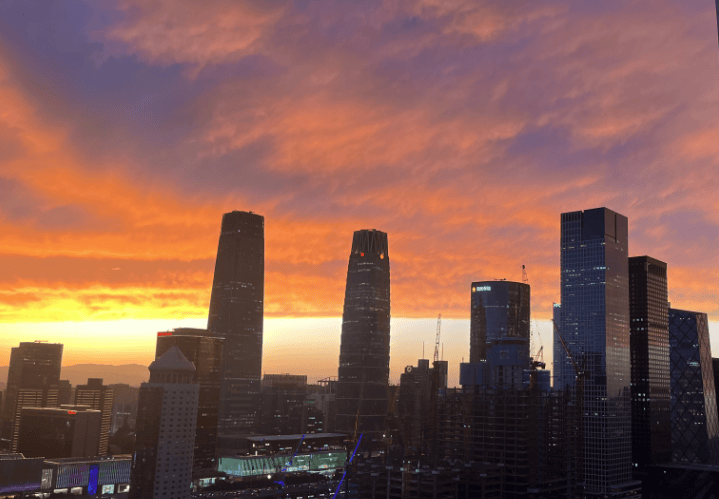 北京上空,再现绝美绚烂晚霞!