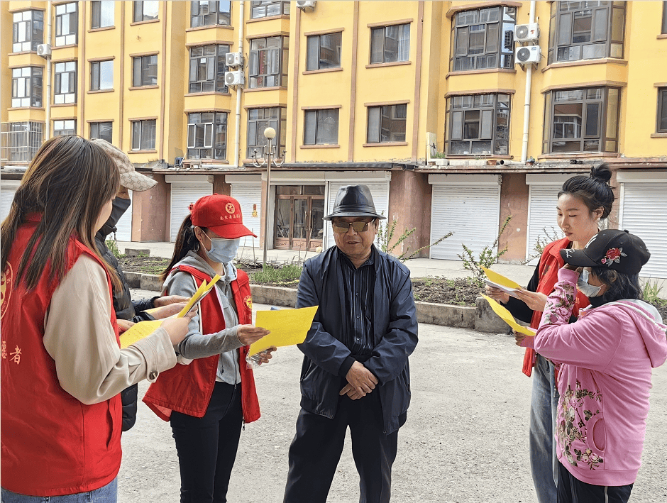 【文明实践伊直有我】南岔县新时代文明实践中心开展"净城靓城"环境