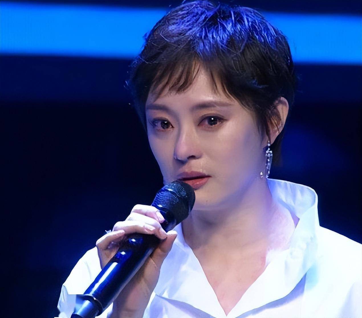 明哲保身,曝光率下降的孙俪,早已走上了另一条大道