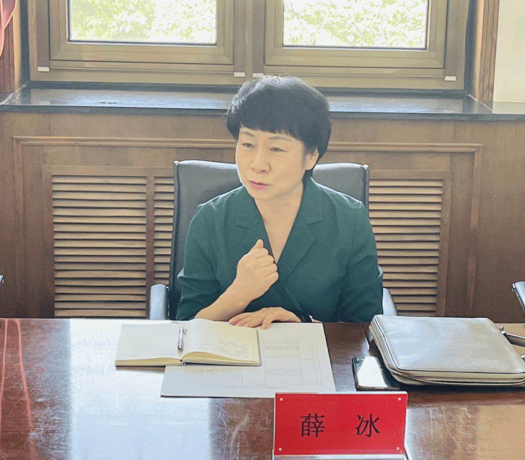 市司法局到通调研司法所规范化建设情况