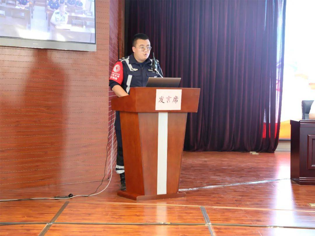 保定市召开2024年应急救援联调联训联战指挥部第一次联席会议