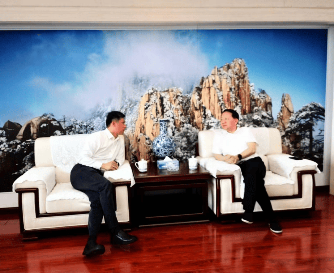 5月17日,市政府副市长邹治宇率队赴省交通运输厅对接工作,省交通运输