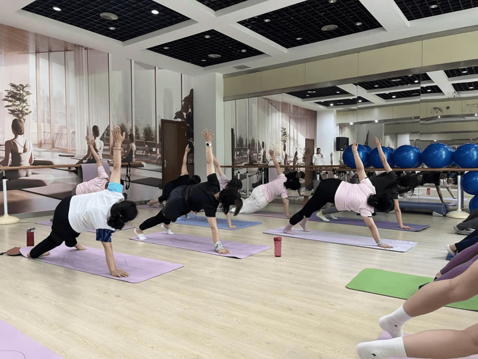 【体彩活动】"瑜"悦身心"伽"倍美好——陕西体彩中心开展职工瑜伽健身