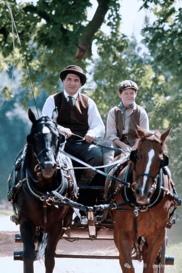 执笔到执导:4位好莱坞专业编剧转型导演的建议_电影_经历_萨拉·科诺