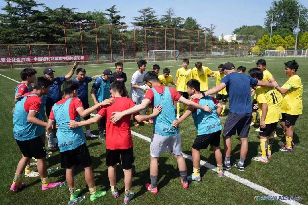 我市体校获全国"体校杯"足球赛季军_中国足球协会_比赛_青少年