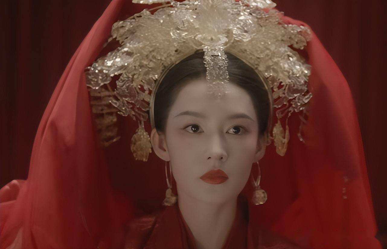 当"歪瓜脸"混进《庆余年2》,撞上天然脸演员,简直是降维打击