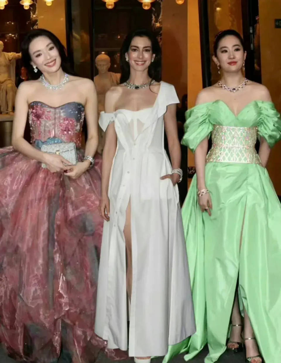 溜肩脑袋大,肥胖又臃肿,更是把舒淇挤到耸肩_安妮_女明星_活动