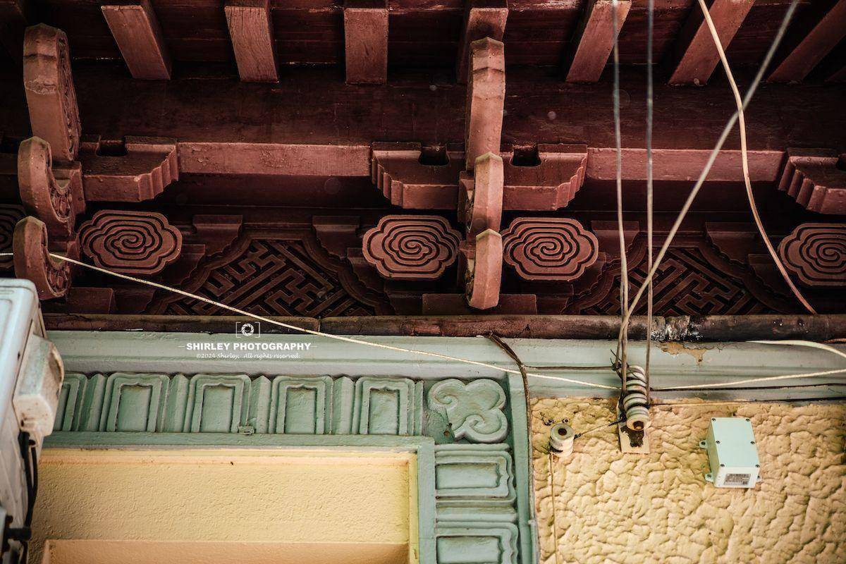 上海仅存的八角藏书楼,已有91年历史,却淹没于民居中无人问津