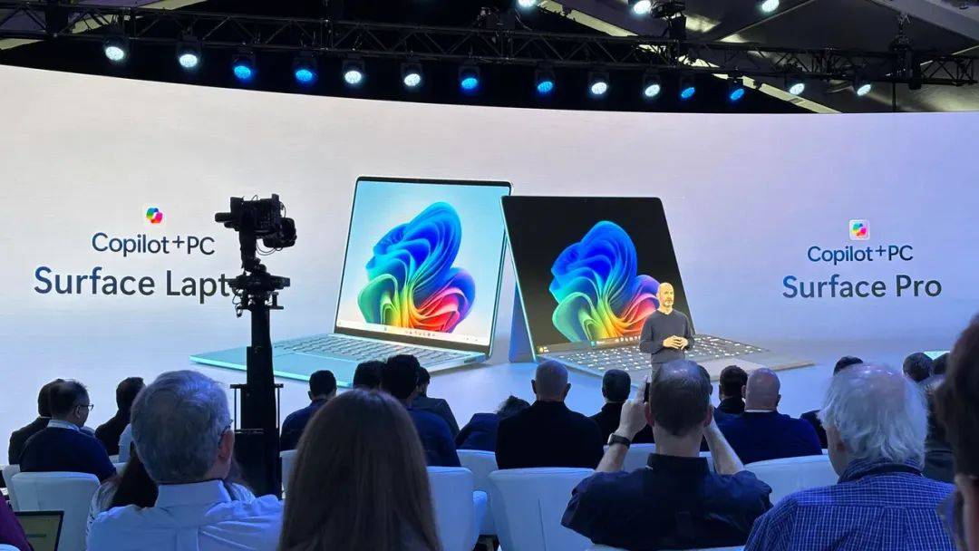 微软推出全新Copilot+ PC系列，重塑AIPC的定位_办公_Surface_用户