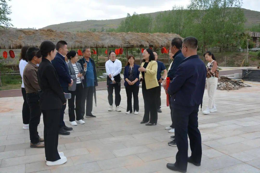 课堂授理论 现场教经验——副校(院)长王琼赴固原市党校(行政学院)